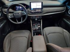 JEEP COMMANDER 1.3 T270 TURBO FLEX OVERLAND AT6 2025/2026 BETIOLO NOVOS E SEMINOVOS LAJEADO / Carros no Vale