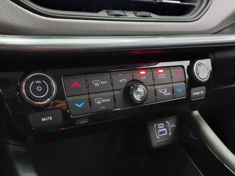 JEEP COMPASS 1.3 T270 TURBO FLEX LONGITUDE AT6 2025/2026 BETIOLO NOVOS E SEMINOVOS LAJEADO / Carros no Vale