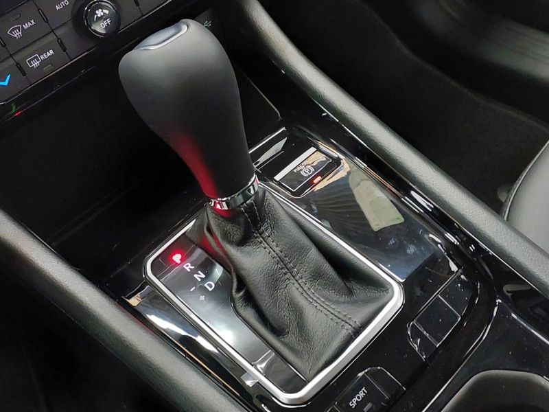 JEEP COMPASS 1.3 T270 TURBO FLEX LONGITUDE AT6 2025/2026 BETIOLO NOVOS E SEMINOVOS LAJEADO / Carros no Vale