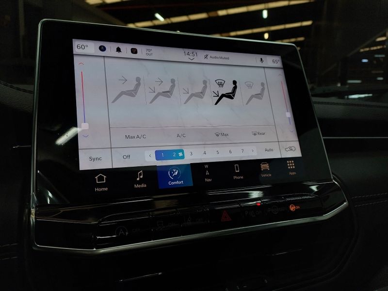 JEEP COMPASS 1.3 T270 TURBO FLEX S AT6 2025/2026 BETIOLO NOVOS E SEMINOVOS LAJEADO / Carros no Vale