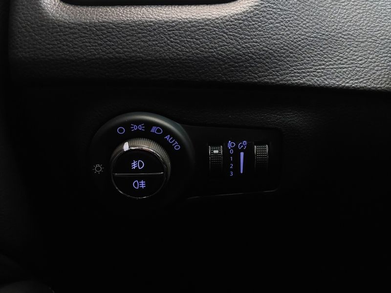 JEEP COMPASS 2.0 16V DIESEL LONGITUDE 4X4 AUTOMÁTICO 2018/2018 BETIOLO NOVOS E SEMINOVOS LAJEADO / Carros no Vale