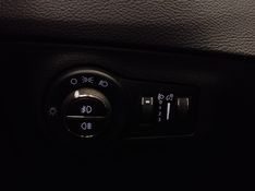 JEEP COMPASS 2.0 16V FLEX LONGITUDE AUTOMÁTICO 2018/2018 BETIOLO NOVOS E SEMINOVOS LAJEADO / Carros no Vale