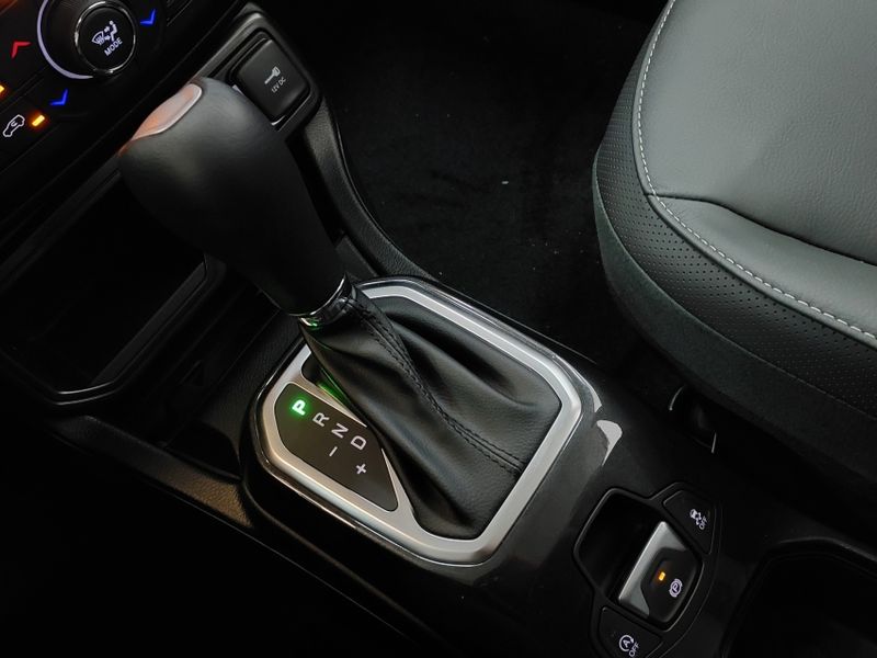 JEEP RENEGADE 1.3 T270 TURBO FLEX LONGITUDE AT6 2025/2026 BETIOLO NOVOS E SEMINOVOS LAJEADO / Carros no Vale