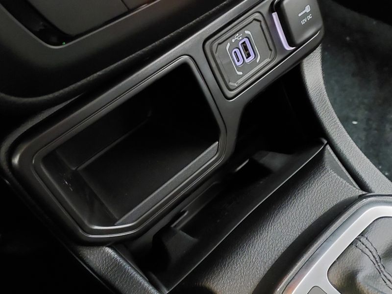 JEEP RENEGADE 1.3 T270 TURBO FLEX LONGITUDE AT6 2025/2026 BETIOLO NOVOS E SEMINOVOS LAJEADO / Carros no Vale