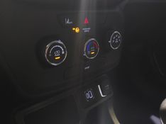 JEEP RENEGADE 1.3 T270 TURBO FLEX SPORT AT6 2022/2022 BETIOLO NOVOS E SEMINOVOS LAJEADO / Carros no Vale