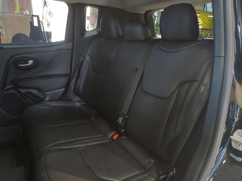 JEEP RENEGADE 1.3 T270 TURBO FLEX SPORT AT6 2022/2022 BETIOLO NOVOS E SEMINOVOS LAJEADO / Carros no Vale