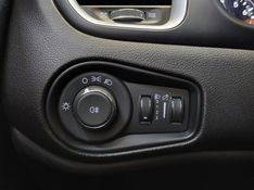 JEEP RENEGADE 1.8 16V FLEX 4P AUTOMÁTICO 2019/2020 BETIOLO NOVOS E SEMINOVOS LAJEADO / Carros no Vale