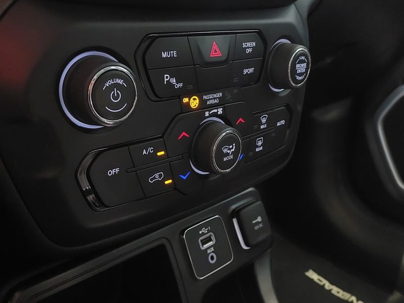 JEEP RENEGADE 1.8 16V FLEX SPORT 4P AUTOMÁTICO 2020/2021 BETIOLO NOVOS E SEMINOVOS LAJEADO / Carros no Vale