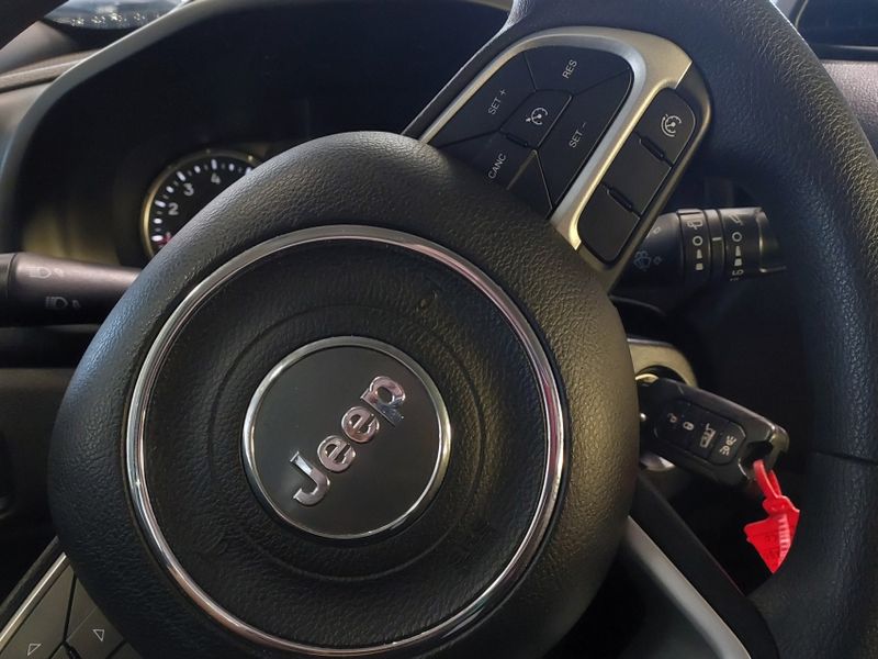 JEEP RENEGADE 1.8 16V FLEX SPORT 4P AUTOMÁTICO 2020/2021 BETIOLO NOVOS E SEMINOVOS LAJEADO / Carros no Vale