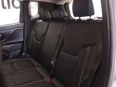 JEEP RENEGADE 2.0 16V TURBO DIESEL LONGITUDE 4P 4X4 AUTOMÁTICO 2018/2019 BETIOLO NOVOS E SEMINOVOS LAJEADO / Carros no Vale
