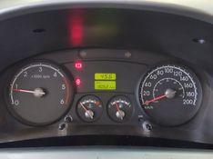 KIA BONGO 2.5 TD DIESEL STD CS MANUAL 2019/2020 BETIOLO NOVOS E SEMINOVOS LAJEADO / Carros no Vale