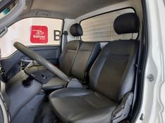 KIA BONGO 2.5 TD DIESEL STD CS MANUAL 2019/2020 BETIOLO NOVOS E SEMINOVOS LAJEADO / Carros no Vale