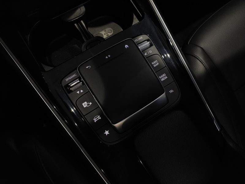 Mercedes-Benz GLB 200 1.3 CGI GASOLINA PROGRESSIVE 7G-DCT 2022/2022 BETIOLO NOVOS E SEMINOVOS LAJEADO / Carros no Vale