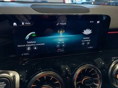 Mercedes-Benz GLB 200 1.3 CGI GASOLINA PROGRESSIVE 7G-DCT 2022/2022 BETIOLO NOVOS E SEMINOVOS LAJEADO / Carros no Vale