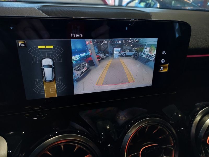 Mercedes-Benz GLB 200 1.3 CGI GASOLINA PROGRESSIVE 7G-DCT 2022/2022 BETIOLO NOVOS E SEMINOVOS LAJEADO / Carros no Vale