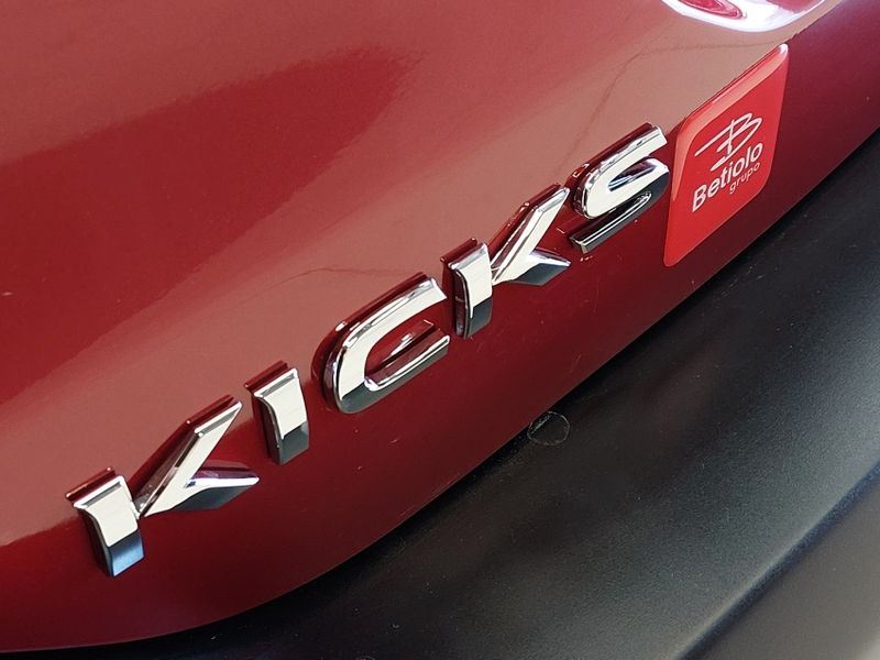 Nissan KICKS 1.6 16V FLEXSTART SV 4P XTRONIC 2018/2018 BETIOLO NOVOS E SEMINOVOS LAJEADO / Carros no Vale