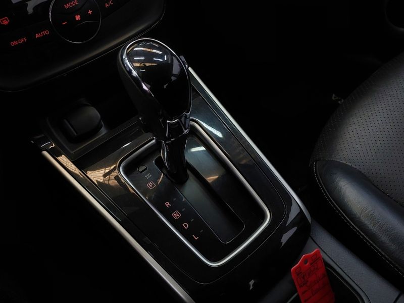 Nissan SENTRA 2.0 SV 16V FLEXSTART 4P AUTOMÁTICO 2018/2019 BETIOLO NOVOS E SEMINOVOS LAJEADO / Carros no Vale