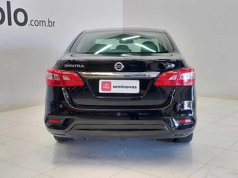 Nissan SENTRA 2.0 SV 16V FLEXSTART 4P AUTOMÁTICO 2018/2019 BETIOLO NOVOS E SEMINOVOS LAJEADO / Carros no Vale