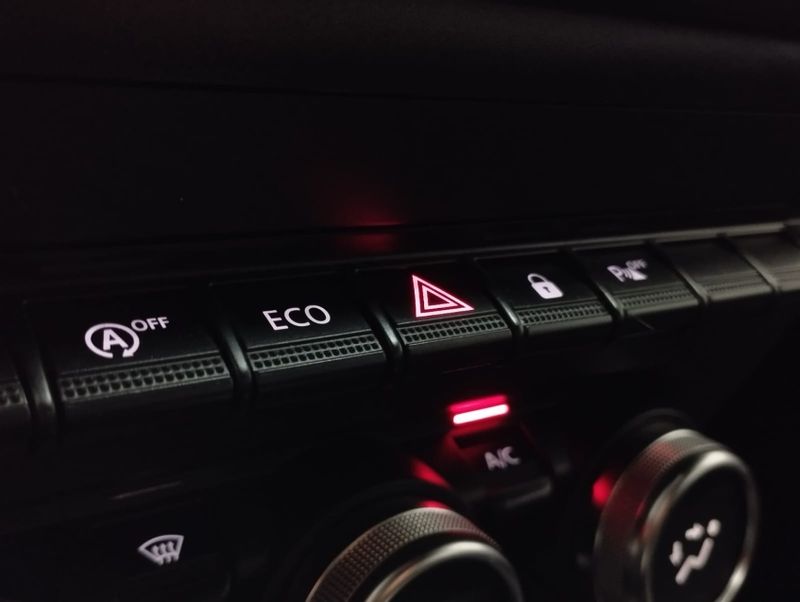 Renault DUSTER 1.6 16V SCE FLEX INTENSE X-TRONIC 2022/2023 BETIOLO NOVOS E SEMINOVOS LAJEADO / Carros no Vale