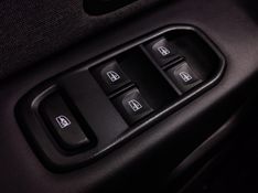 Renault DUSTER 1.6 16V SCE FLEX INTENSE X-TRONIC 2022/2023 BETIOLO NOVOS E SEMINOVOS LAJEADO / Carros no Vale