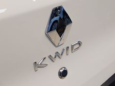 Renault KWID 1.0 12V SCE FLEX INTENSE MANUAL 2023/2024 BETIOLO NOVOS E SEMINOVOS LAJEADO / Carros no Vale