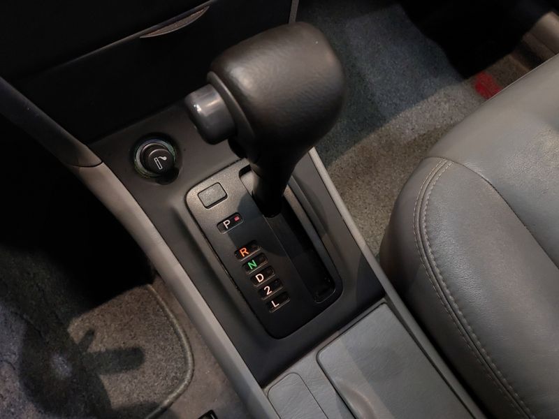 Toyota COROLLA 1.8 XEI 16V FLEX 4P MANUAL 2005/2005 BETIOLO NOVOS E SEMINOVOS LAJEADO / Carros no Vale