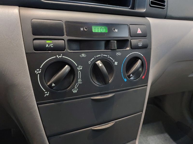 Toyota COROLLA 1.8 XEI 16V FLEX 4P MANUAL 2005/2005 BETIOLO NOVOS E SEMINOVOS LAJEADO / Carros no Vale