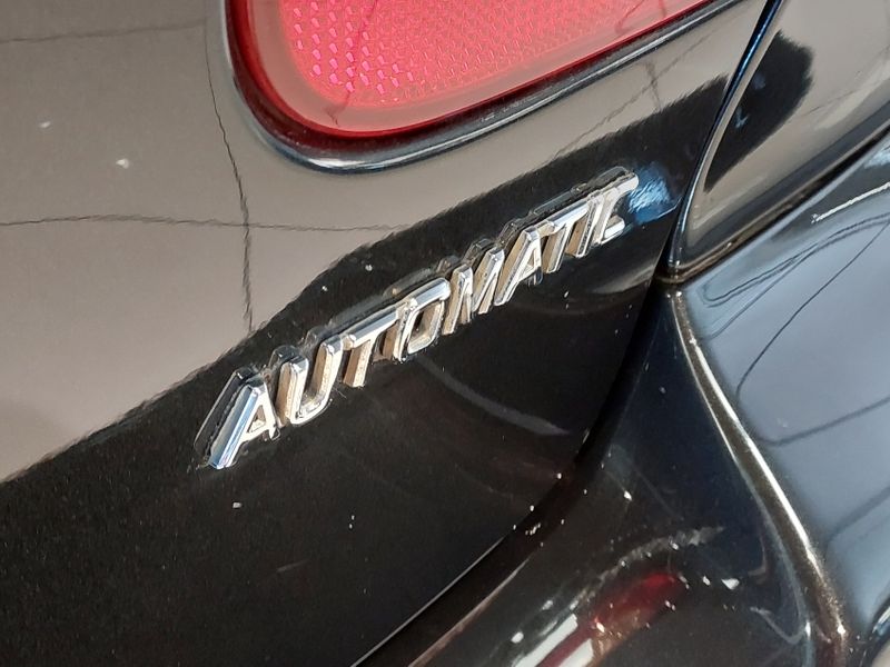 Toyota COROLLA 1.8 XEI 16V FLEX 4P MANUAL 2005/2005 BETIOLO NOVOS E SEMINOVOS LAJEADO / Carros no Vale