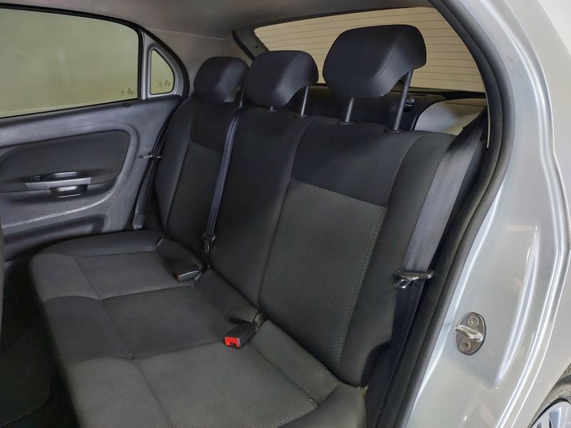 Volkswagen GOL 1.0 12V MPI TOTALFLEX 4P MANUAL 2022/2023 BETIOLO NOVOS E SEMINOVOS LAJEADO / Carros no Vale