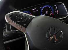 Volkswagen NIVUS 1.0 200 TSI TOTAL FLEX HIGHLINE AUTOMÁTICO 2021/2021 BETIOLO NOVOS E SEMINOVOS LAJEADO / Carros no Vale