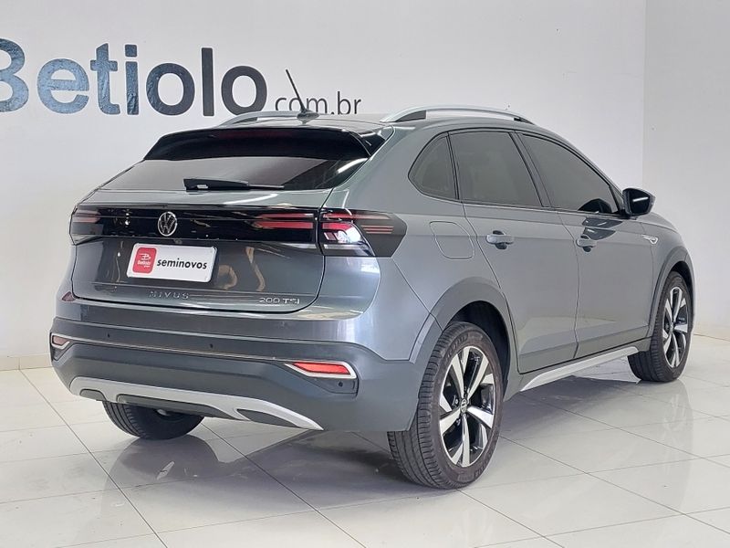 Volkswagen NIVUS 1.0 200 TSI TOTAL FLEX HIGHLINE AUTOMÁTICO 2021/2021 BETIOLO NOVOS E SEMINOVOS LAJEADO / Carros no Vale