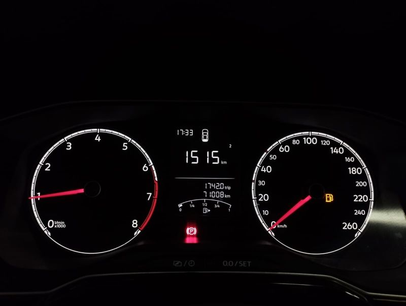 Volkswagen POLO 1.0 MPI TRACK MANUAL 2024/2025 BETIOLO NOVOS E SEMINOVOS LAJEADO / Carros no Vale