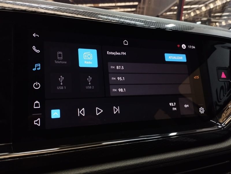 Volkswagen POLO 1.0 MPI TRACK MANUAL 2024/2025 BETIOLO NOVOS E SEMINOVOS LAJEADO / Carros no Vale