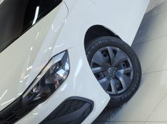 Volkswagen POLO 1.0 MPI TRACK MANUAL 2024/2025 BETIOLO NOVOS E SEMINOVOS LAJEADO / Carros no Vale