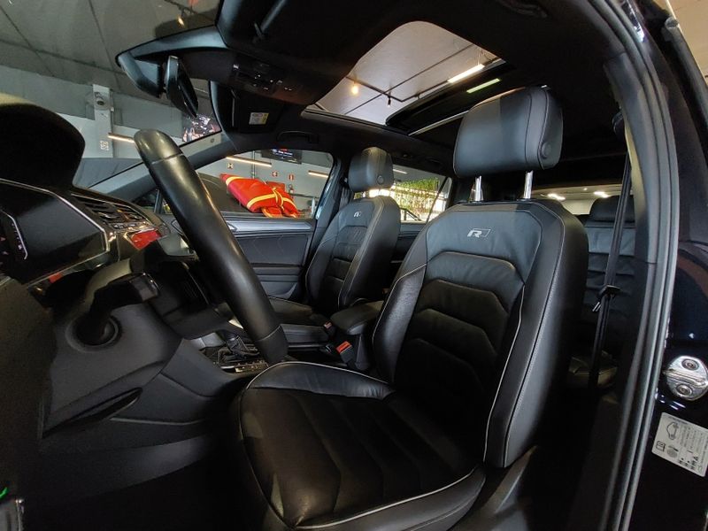 Volkswagen TIGUAN 2.0 350 TSI GASOLINA ALLSPACE R-LINE 4MOTION DSG 2019/2019 BETIOLO NOVOS E SEMINOVOS LAJEADO / Carros no Vale