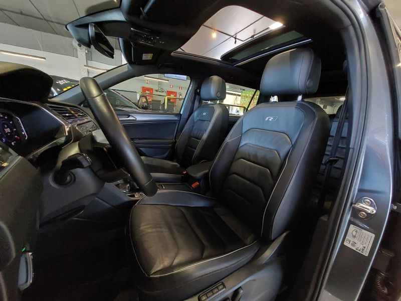 Volkswagen TIGUAN 2.0 350 TSI GASOLINA ALLSPACE R-LINE 4MOTION DSG 2019/2019 BETIOLO NOVOS E SEMINOVOS LAJEADO / Carros no Vale