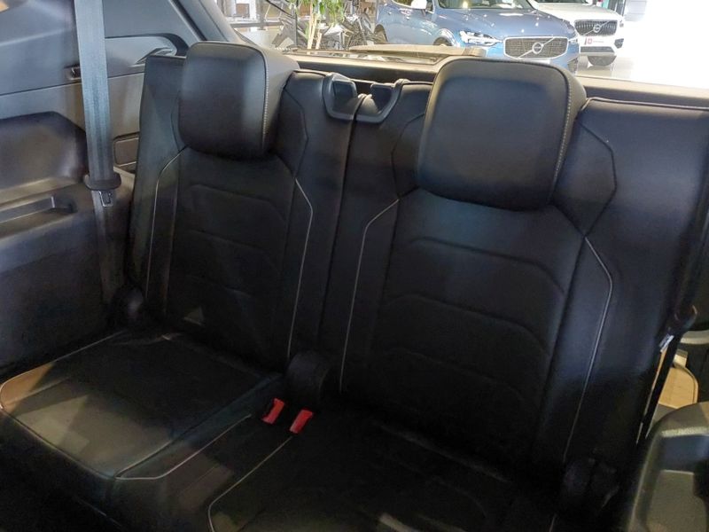 Volkswagen TIGUAN 2.0 350 TSI GASOLINA ALLSPACE R-LINE 4MOTION DSG 2019/2019 BETIOLO NOVOS E SEMINOVOS LAJEADO / Carros no Vale