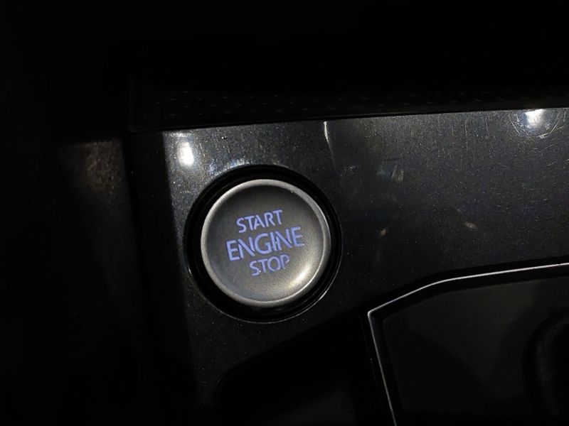 Volkswagen TIGUAN 2.0 350 TSI GASOLINA ALLSPACE R-LINE 4MOTION DSG 2019/2019 BETIOLO NOVOS E SEMINOVOS LAJEADO / Carros no Vale