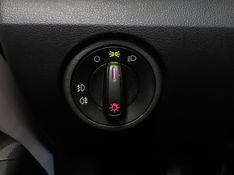 Volkswagen UP 1.0 MPI MOVE UP 12V FLEX 4P MANUAL 2016/2017 BETIOLO NOVOS E SEMINOVOS LAJEADO / Carros no Vale