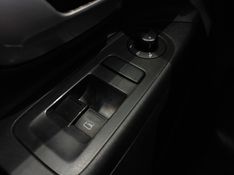 Volkswagen UP 1.0 MPI MOVE UP 12V FLEX 4P MANUAL 2016/2017 BETIOLO NOVOS E SEMINOVOS LAJEADO / Carros no Vale