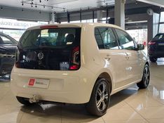 Volkswagen UP 1.0 MPI MOVE UP 12V FLEX 4P MANUAL 2016/2017 BETIOLO NOVOS E SEMINOVOS LAJEADO / Carros no Vale