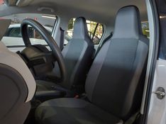 Volkswagen UP 1.0 MPI MOVE UP 12V FLEX 4P MANUAL 2016/2017 BETIOLO NOVOS E SEMINOVOS LAJEADO / Carros no Vale