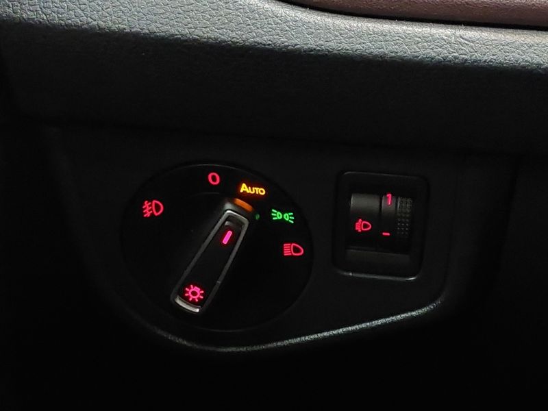 Volkswagen VIRTUS 1.0 200 TSI HIGHLINE AUTOMÁTICO 2023/2023 BETIOLO NOVOS E SEMINOVOS LAJEADO / Carros no Vale