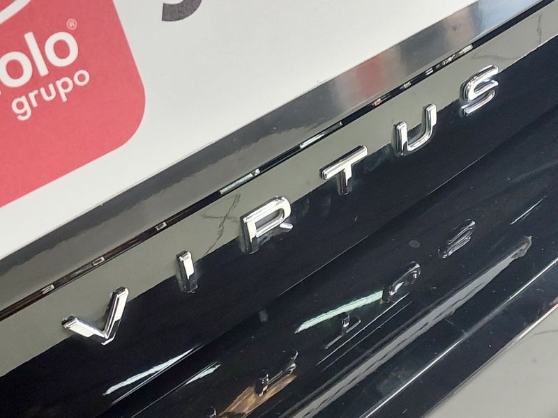 Volkswagen VIRTUS 1.0 200 TSI HIGHLINE AUTOMÁTICO 2023/2023 BETIOLO NOVOS E SEMINOVOS LAJEADO / Carros no Vale