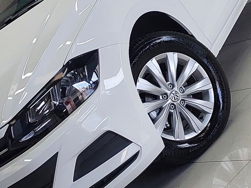 Volkswagen VIRTUS 1.6 MSI TOTAL FLEX MANUAL 2021/2022 BETIOLO NOVOS E SEMINOVOS LAJEADO / Carros no Vale