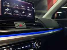 Audi Q5 2.0 45 TFSI GASOLINA S-LINE QUATTRO S TRONIC 2023/2023 CASTELLAN E TOMAZONI MOTORS CAXIAS DO SUL / Carros no Vale