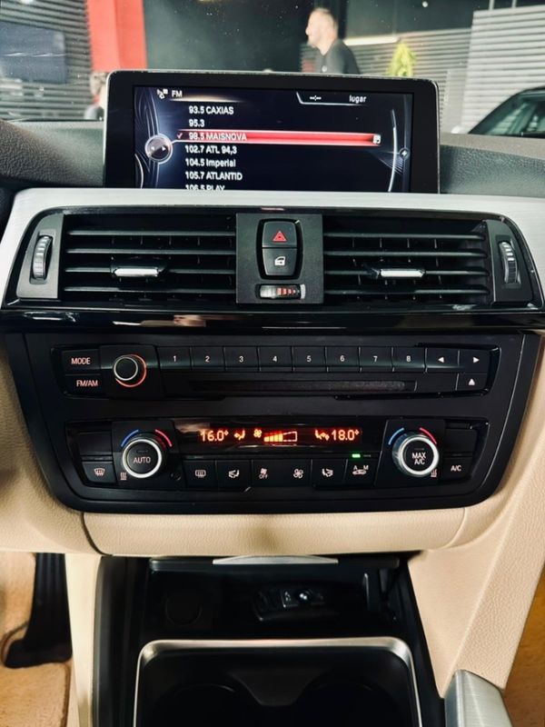 BMW 328i 2.0 SPORT GP 16V GASOLINA 4P AUTOMÁTICO 2013/2013 CASTELLAN E TOMAZONI MOTORS CAXIAS DO SUL / Carros no Vale