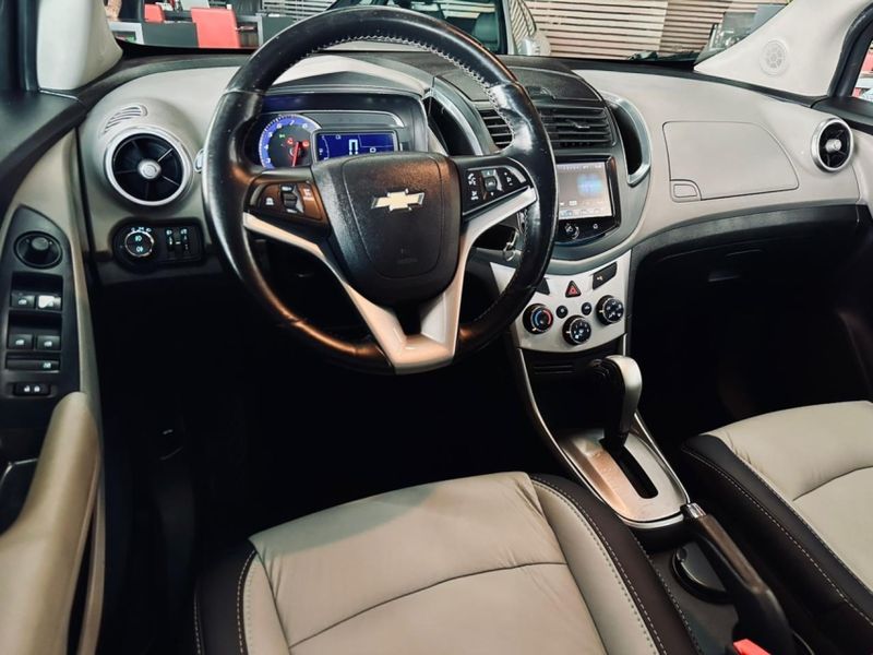 Chevrolet TRACKER 1.8 MPFI LTZ 4X2 16V FLEX 4P AUTOMÁTICO 2015/2015 CASTELLAN E TOMAZONI MOTORS CAXIAS DO SUL / Carros no Vale