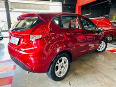Ford FIESTA 1.6 SEL HATCH 16V FLEX 4P POWERSHIFT 2017/2017 CASTELLAN E TOMAZONI MOTORS CAXIAS DO SUL / Carros no Vale