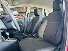 Ford FIESTA 1.6 SEL HATCH 16V FLEX 4P POWERSHIFT 2017/2017 CASTELLAN E TOMAZONI MOTORS CAXIAS DO SUL / Carros no Vale